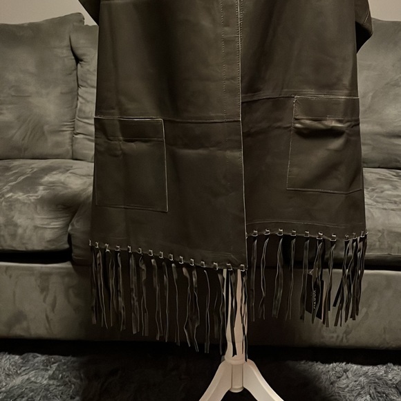 Worth New York - Picture 5 of 12